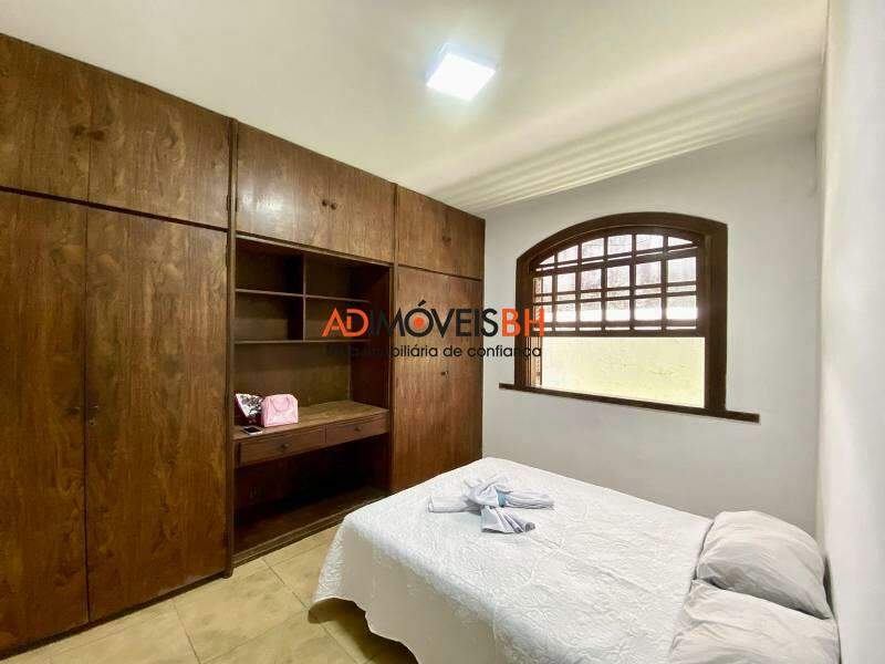 Casa à venda no Sion: 