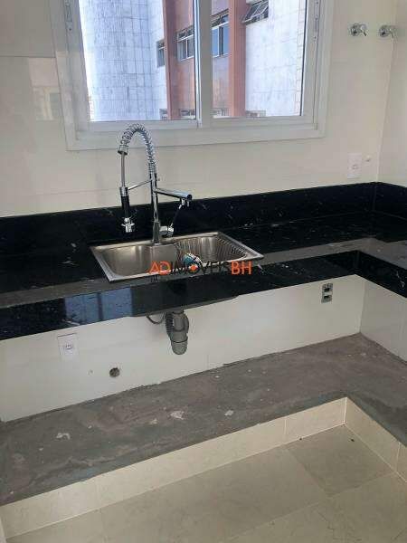 Apartamento à venda no Gutierrez: 