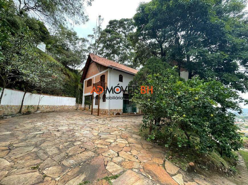 Casa à venda no Belvedere: 