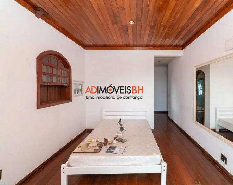 Casa à venda no Belvedere: 