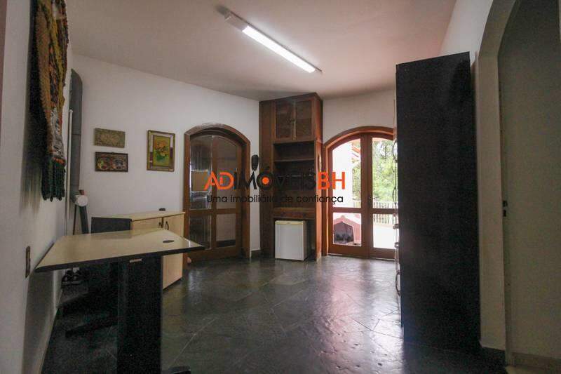 Casa à venda no Belvedere: 