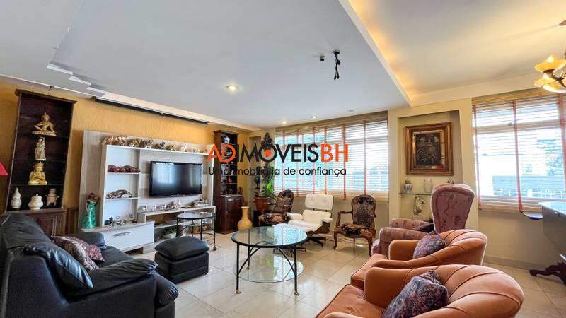 Apartamento à venda no Funcionários: 
