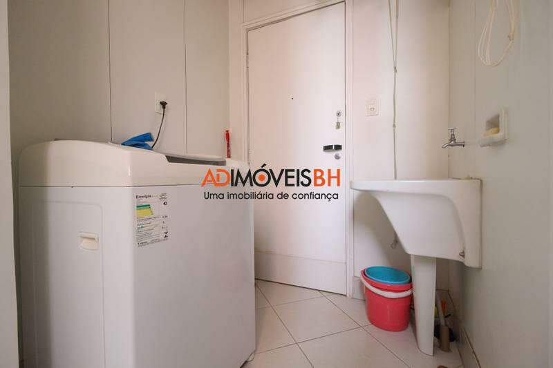 Apartamento à venda no Coração de Jesus: 
