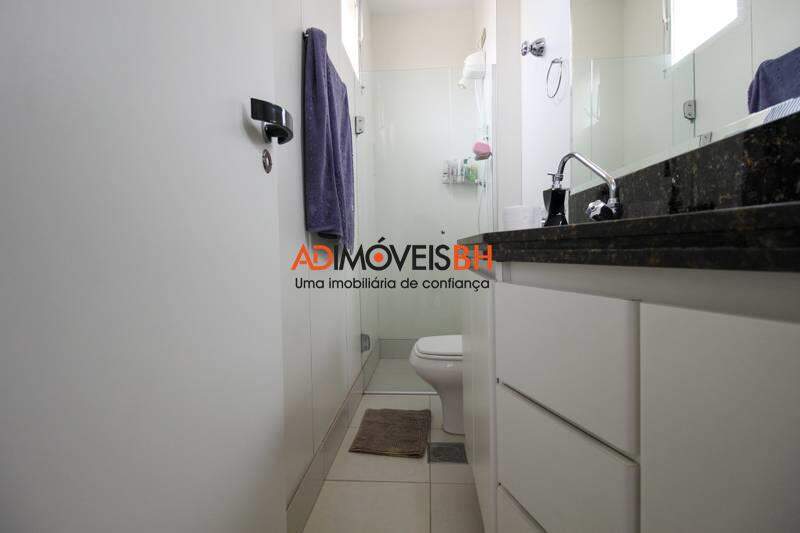 Apartamento à venda no Coração de Jesus: 