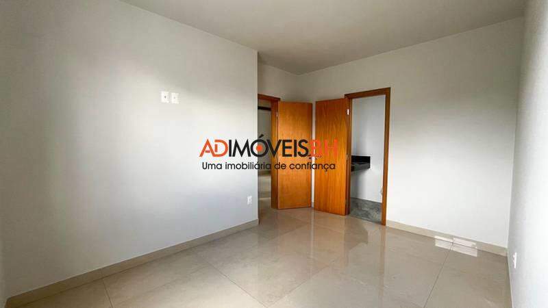 Apto Área Privativa à venda no Prado: 