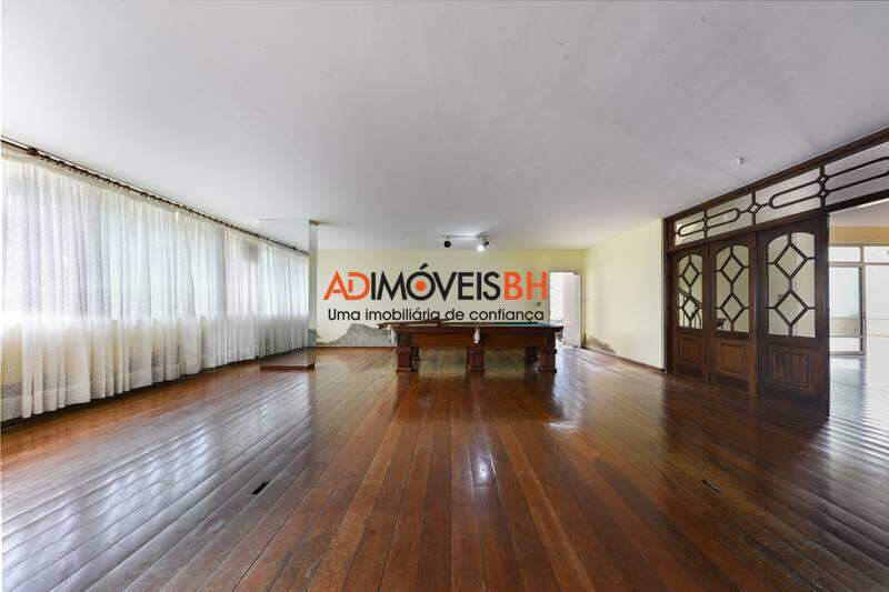 Casa à venda no Mangabeiras: 