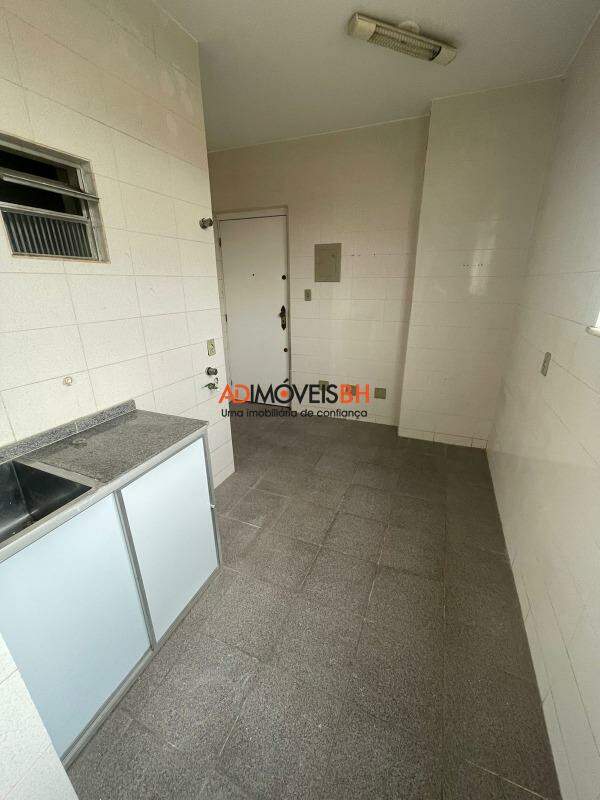 Apartamento à venda no Sagrada Família: 