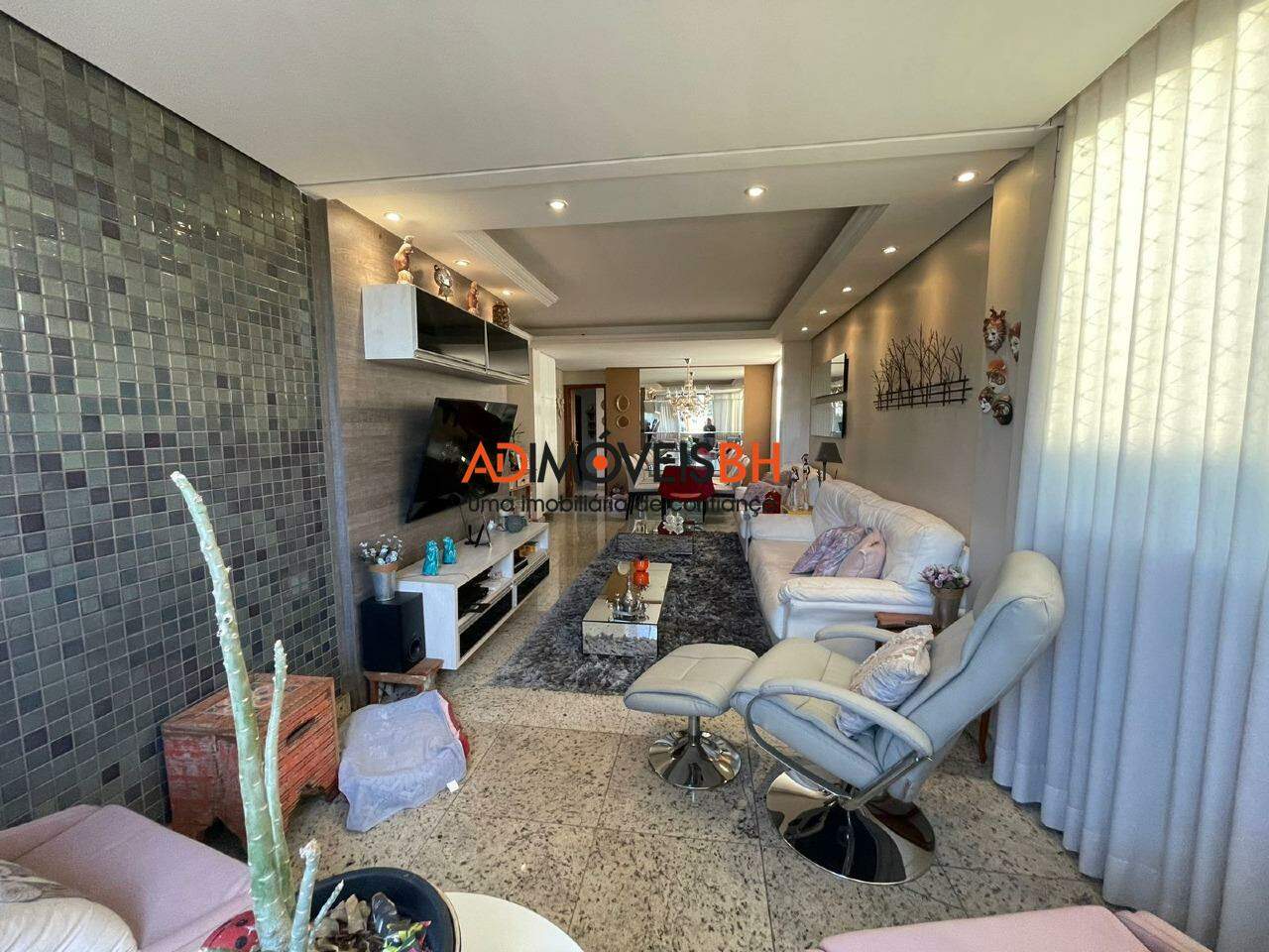 Apartamento à venda no Graça: 