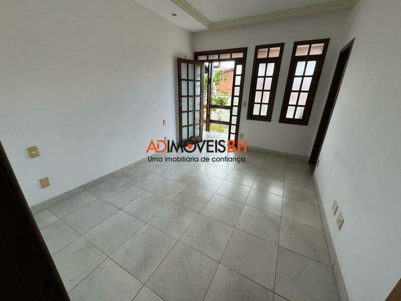 Casa à venda no Renascença: 