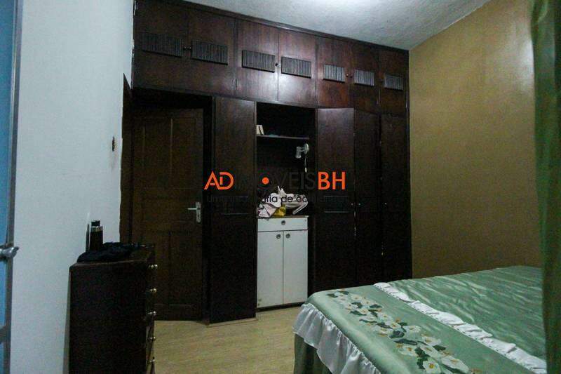 Casa à venda no Horto: 