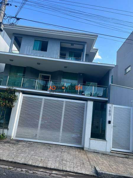 Casa Comercial à venda no Castelo: 