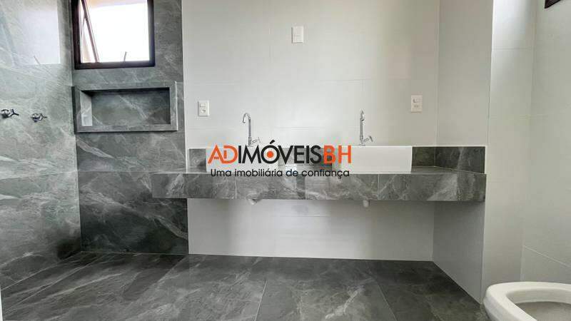 Apartamento à venda no Castelo: 