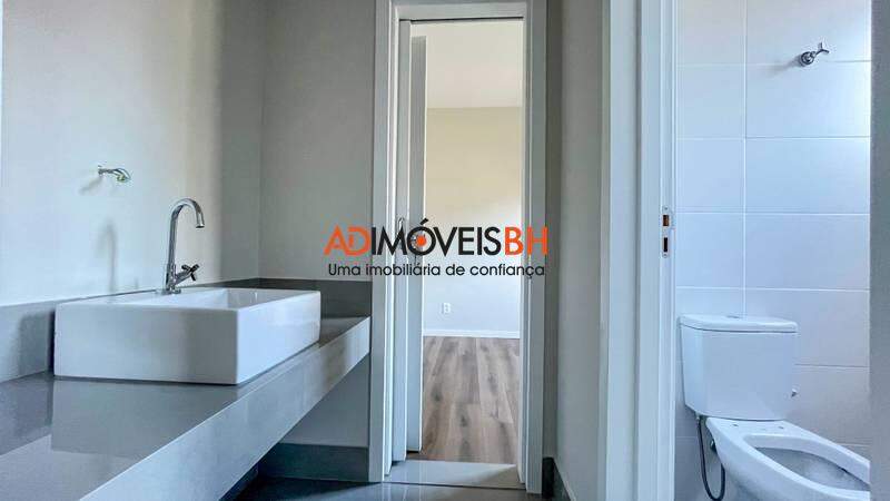 Apartamento à venda no Castelo: 