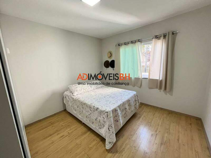 Casa Geminada à venda no Dona Clara: 