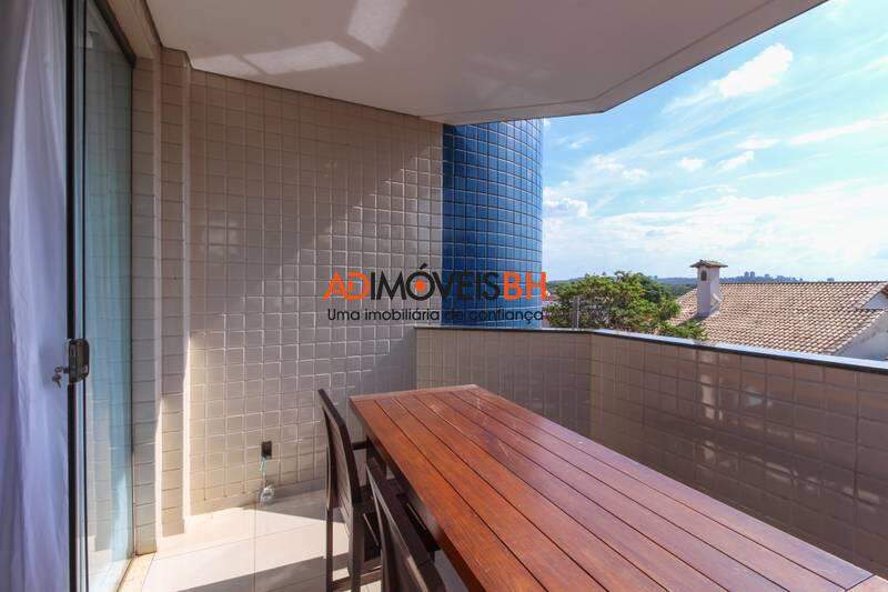 Apartamento à venda no Liberdade: 