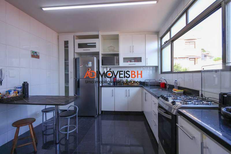 Apartamento à venda no Liberdade: 