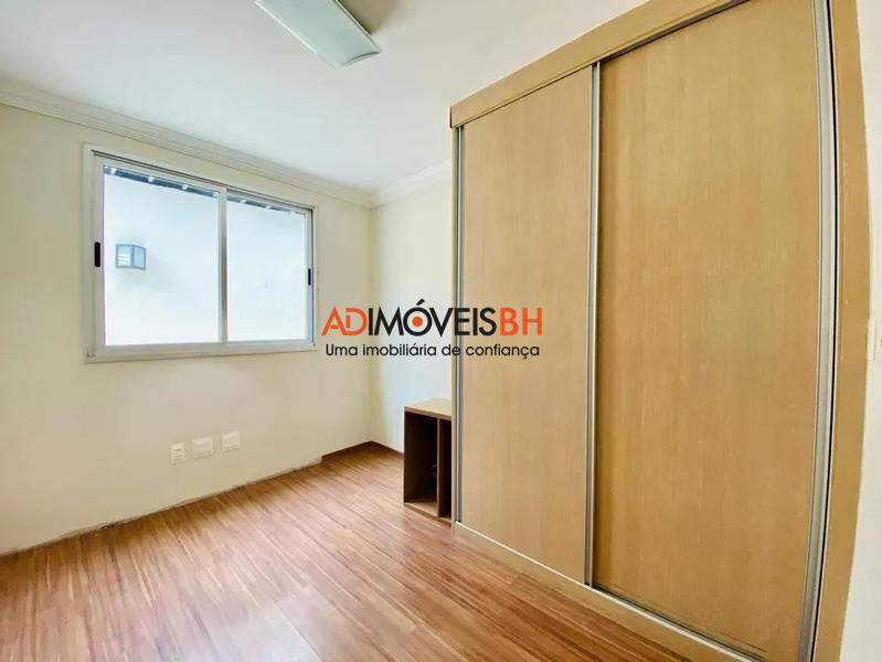Apto Área Privativa à venda no Liberdade: 