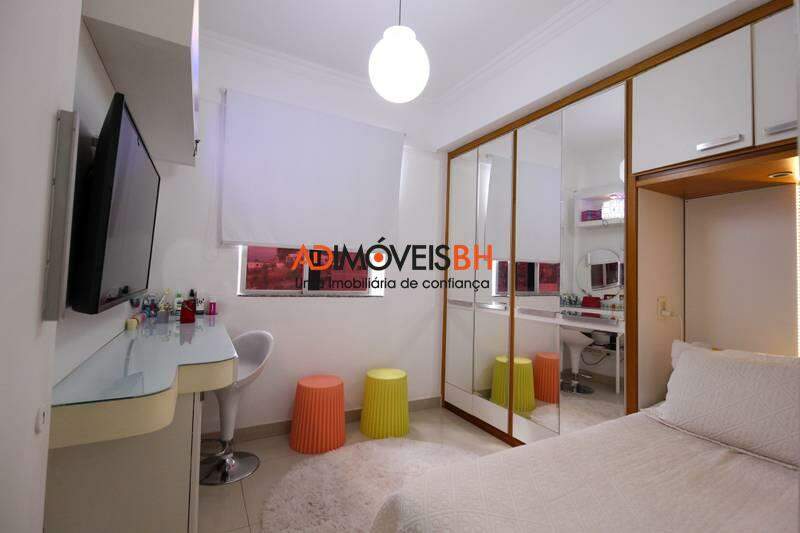 Apartamento à venda no Manacas: 
