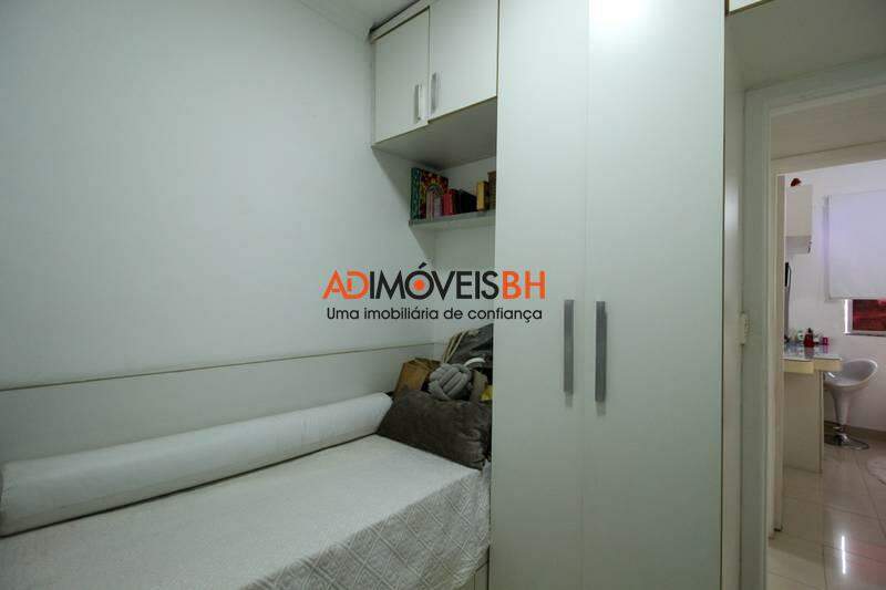 Apartamento à venda no Manacas: 