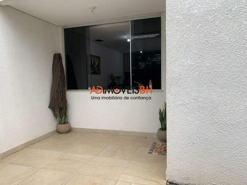 Casa à venda no Manacas: 