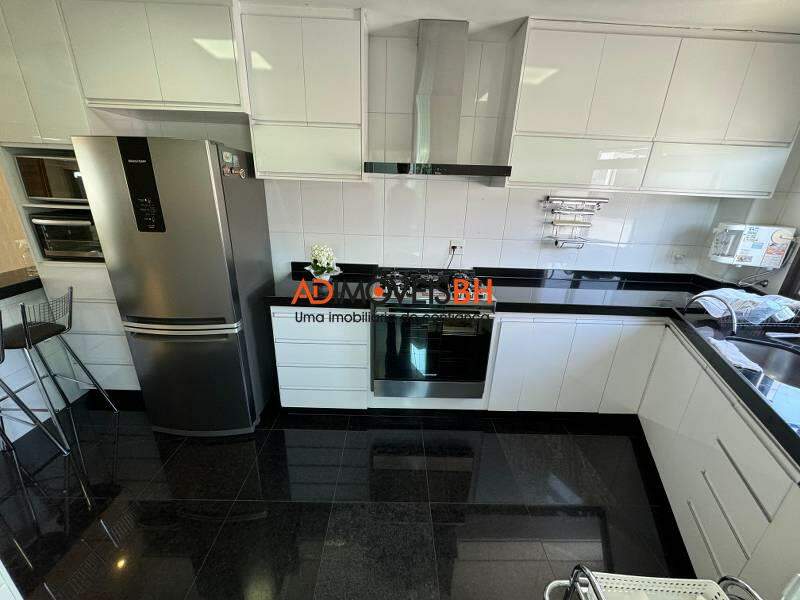 Apartamento à venda no Palmares: 