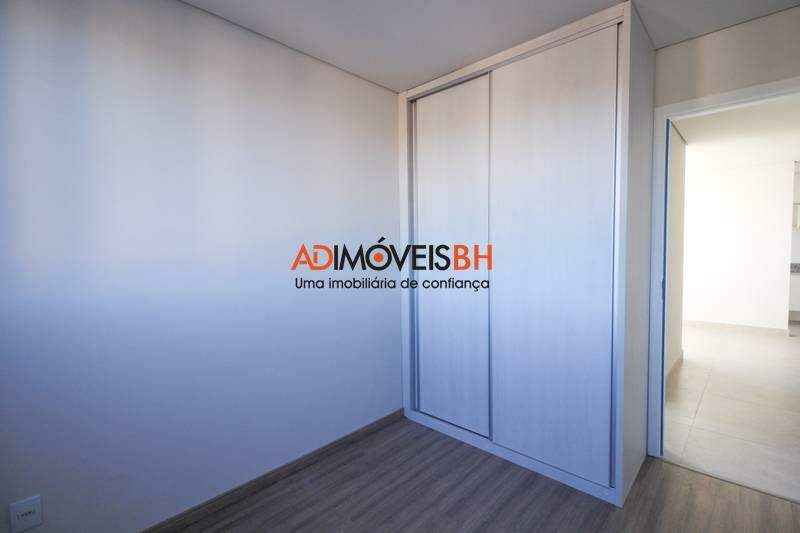 Apartamento à venda no Santa Mônica: 