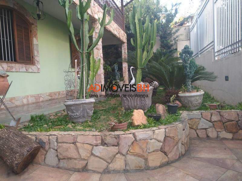Casa à venda no Santa Mônica: 