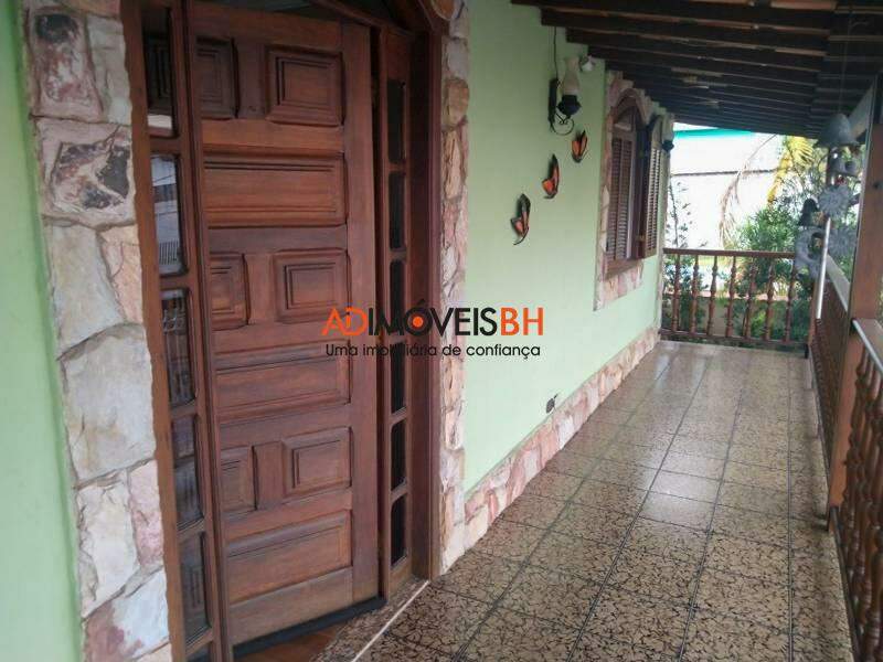 Casa à venda no Santa Mônica: 