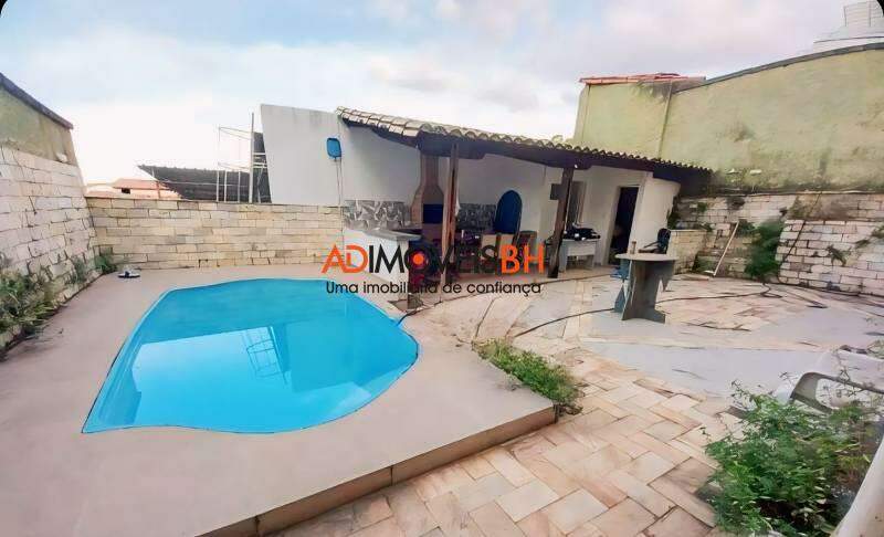 Casa à venda no Santa Rosa: 