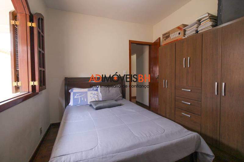 Casa à venda no Lajedo: 