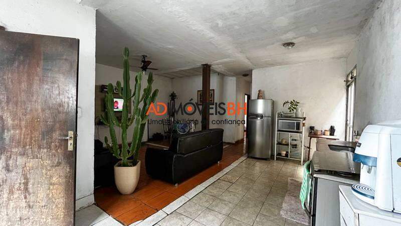Casa à venda no Alípio de Melo: 