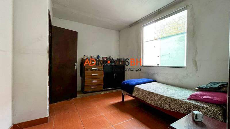 Casa à venda no Alípio de Melo: 