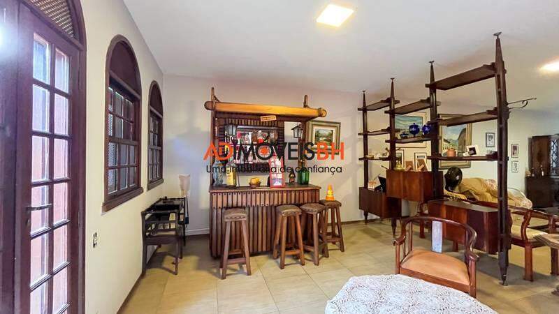 Casa à venda no Serra: 