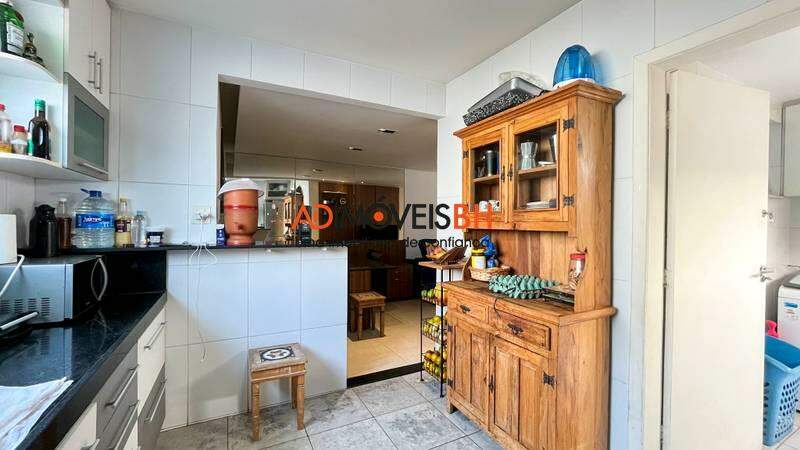 Casa à venda no Buritis: 