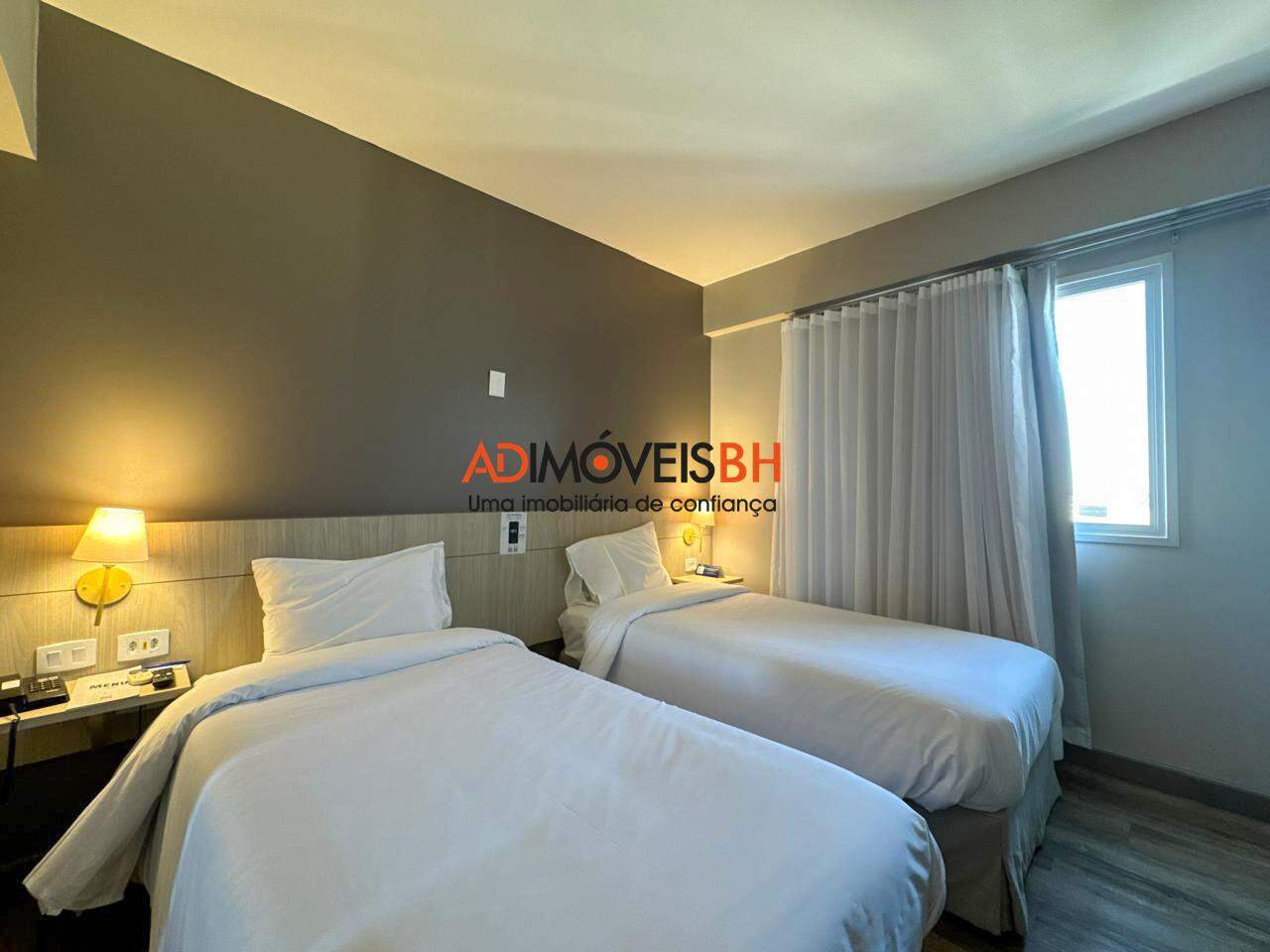 Apartamento à venda no Caiçaras: 