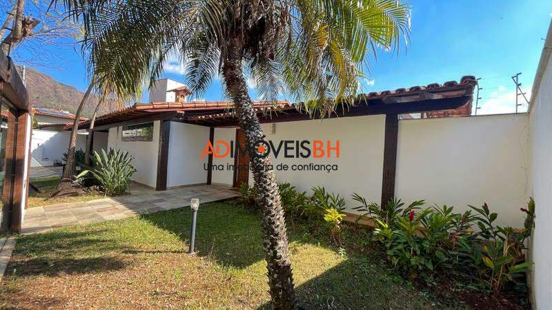 Casa à venda no Mangabeiras: 