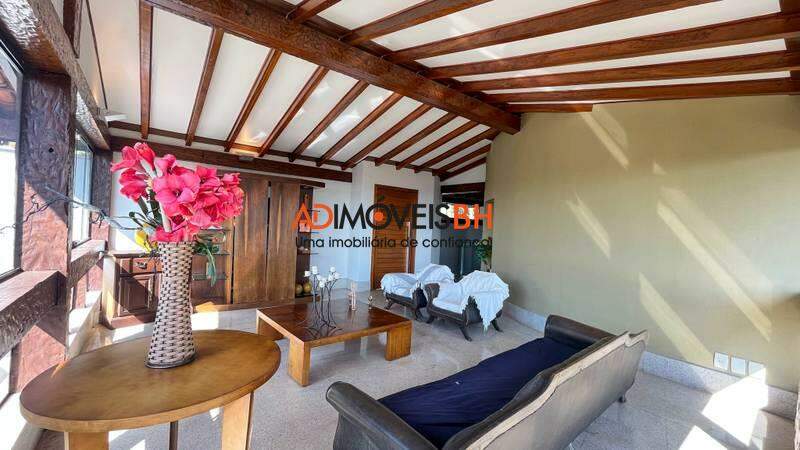 Casa à venda no Mangabeiras: 