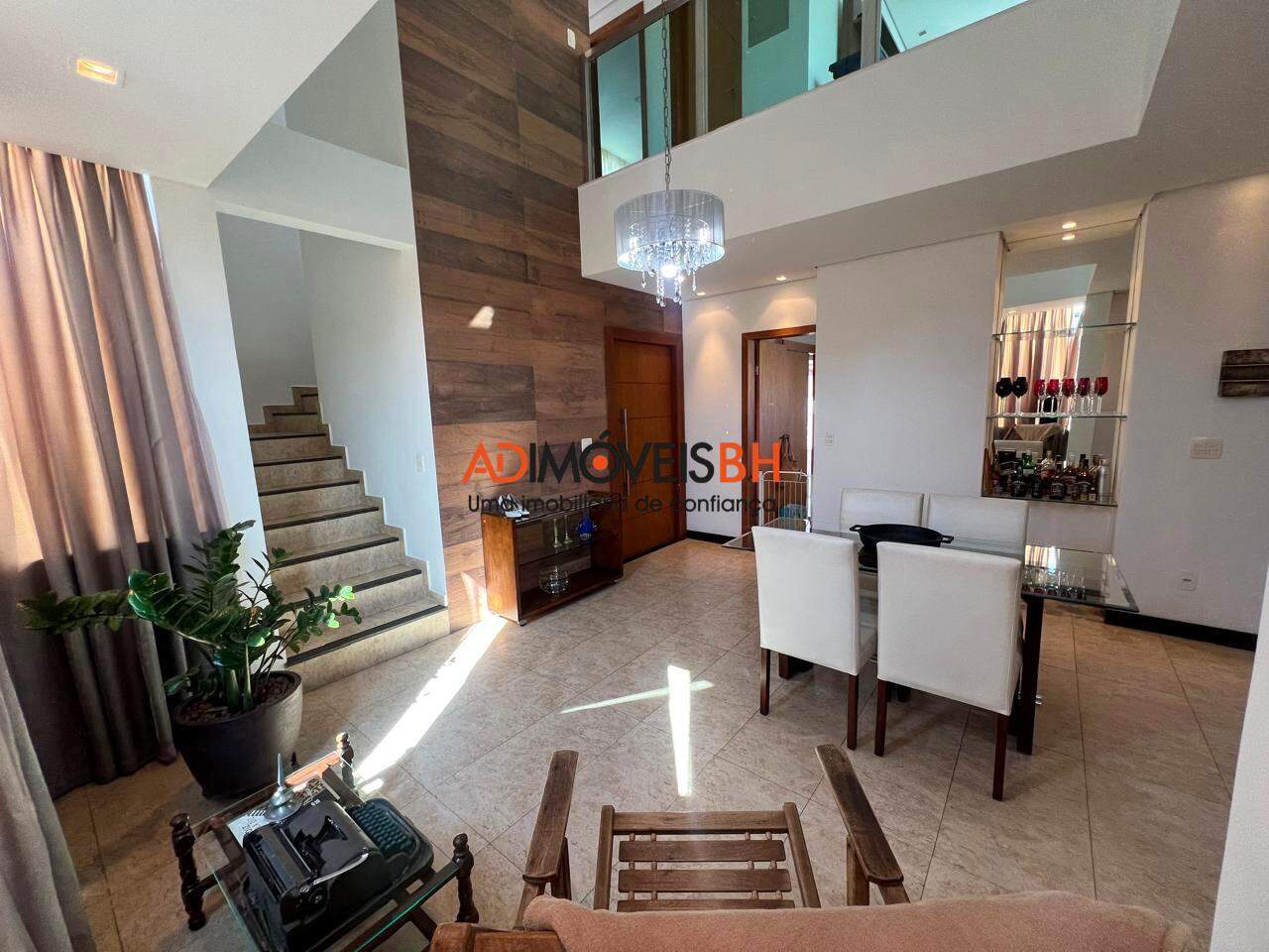 Casa Residencial à venda no Caiçaras: 