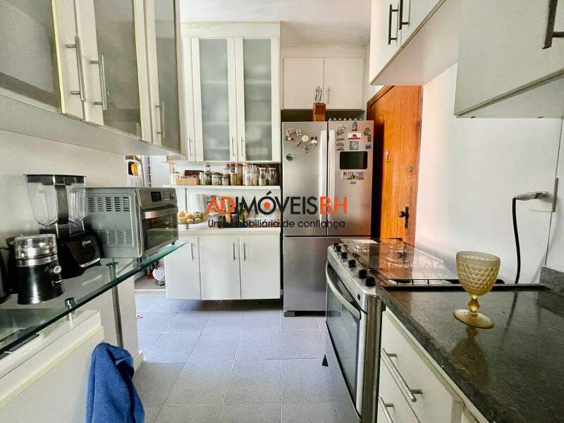 Apartamento à venda no Buritis: 