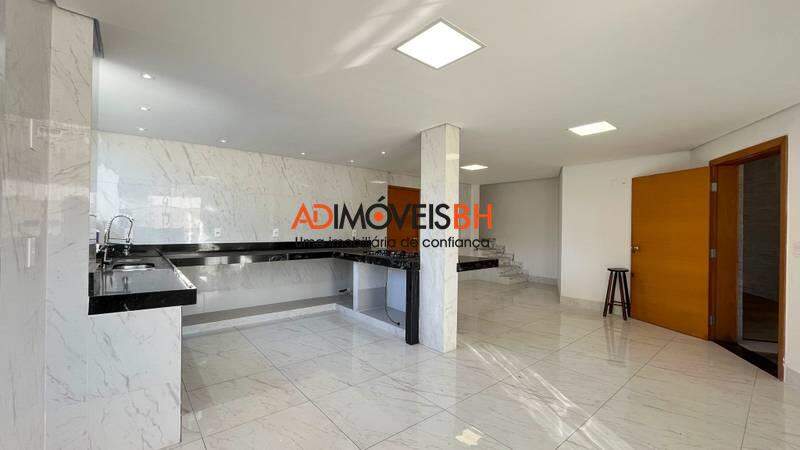 Casa à venda no Estoril: 