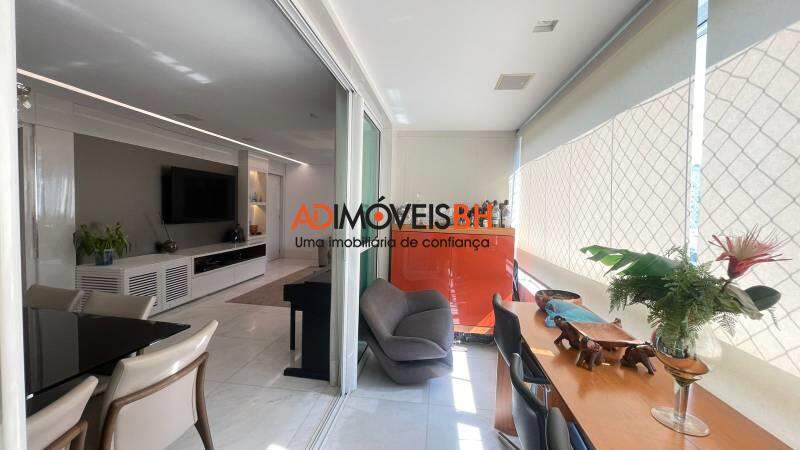 Apartamento à venda no Lourdes: 