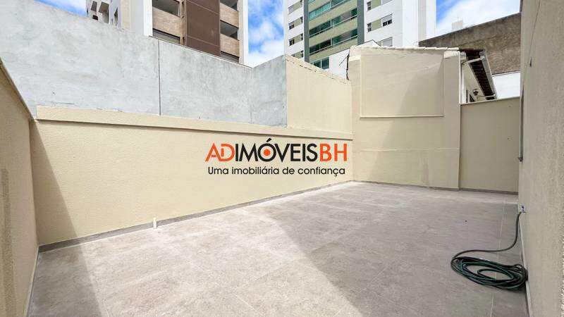 Apto Área Privativa à venda no Prado: 