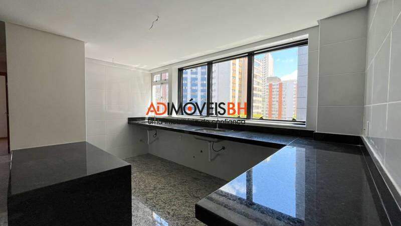 Apartamento à venda no Lourdes: 