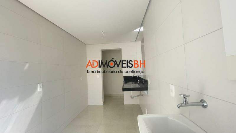 Apartamento à venda no Funcionários: 