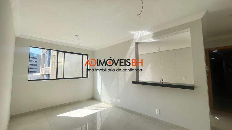 Apartamento à venda no Funcionários: 