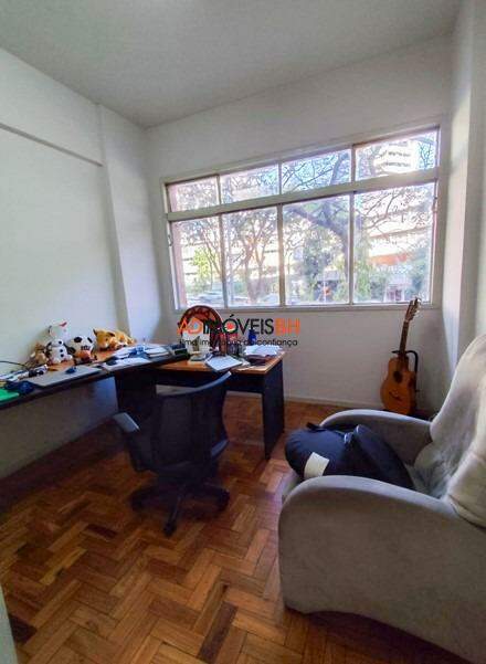 Apartamento à venda no Funcionários: 