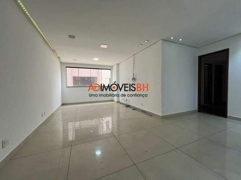 Apartamento à venda no Fernão Dias: 