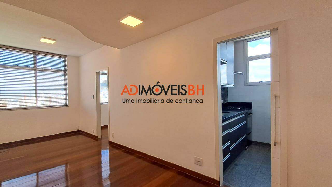 Apartamento à venda no Colegio Batista: 