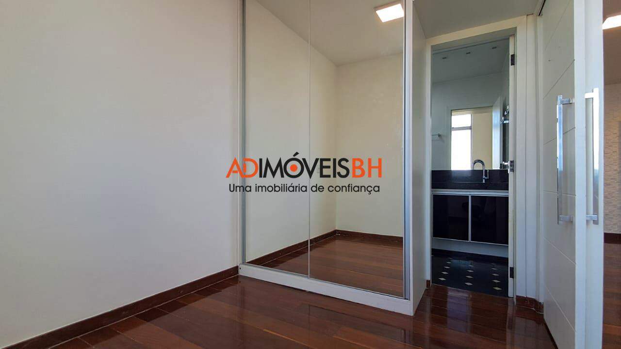 Apartamento à venda no Colegio Batista: 