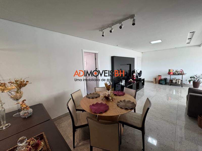 Apartamento à venda no Cidade Nova: 
